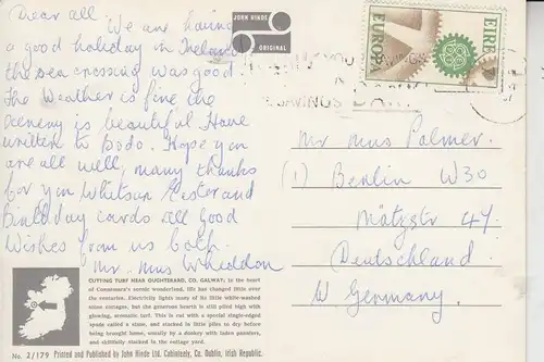 IRL - OUGHTERARD, Connemara, Cutting Turf