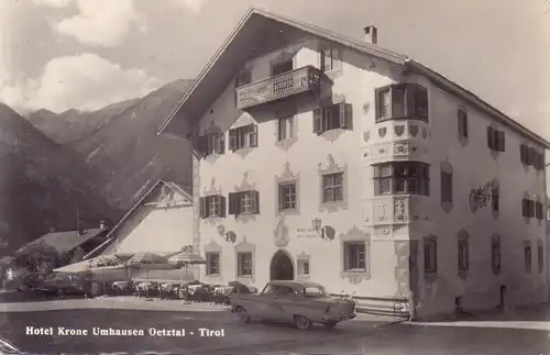 A 6441 UMHAUSEN, Oetztal, Hotel Krone, Oldtimer, kl. Druckstelle