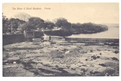 INDIA / INDIEN - POONA / PUNE / PUNAVADI, River & Bund Gardens