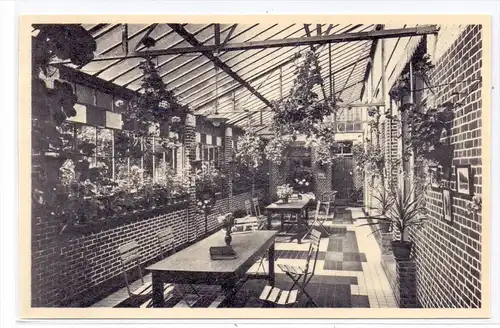 B 2380 RAVELS, O.L. Vrouw...., Rustplaats