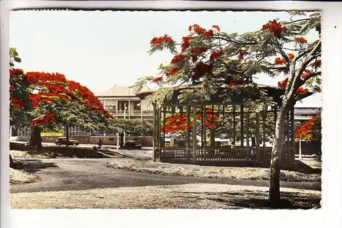 NOUVELLE CALEDONIE / NEU KALEDONIEN - NOUMEA, Kiosque a Musique, Place de Cocotiers