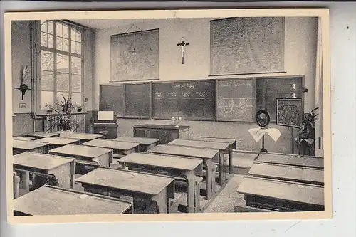 B 2380 RAVELS, O.L. Vrouw van de Kempen, Open-lucht-school, Schule - Tafel