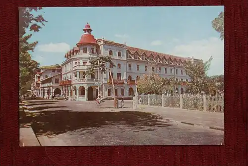 SRI LANKA - CEYLON, Kandy - Queens Hotel