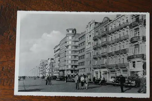 B 8400 OOSTENDE, Promenade Albert I, Automobile