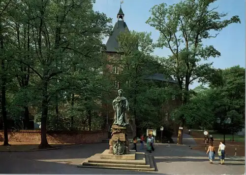 4130 MOERS, Schloß mit Denkmal