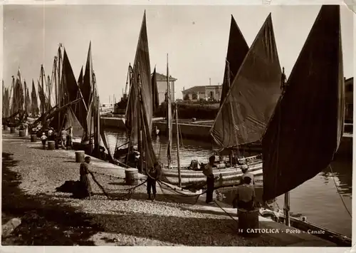 I 47841 CATTOLICA, Porto / Canale, 1937, kl. Druckstelle