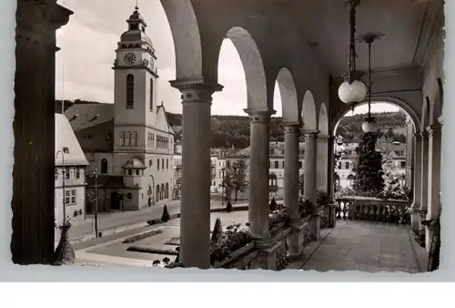 6208 BAD SCHWALBACH, Blick zur kath. Kirche, 1956