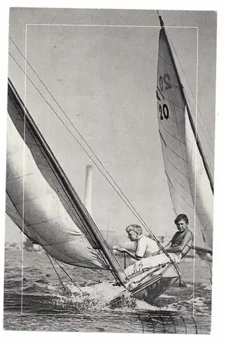 SPORT - SEGELN, 2 Jungen in einem Segelboot, DLRG - Werbekarte