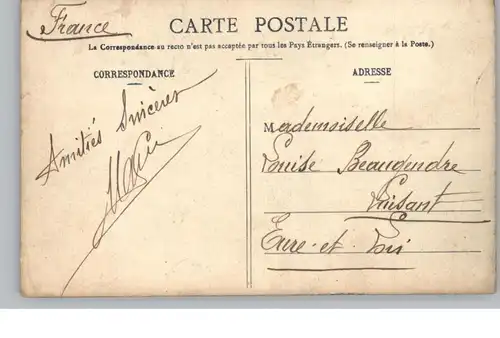 MADAGASKAR - Le gite d'etape de la Cascade