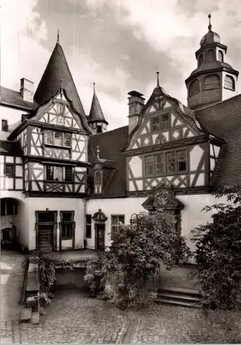 5440 MAYEN, Schloß Bürresheim, Innenhof