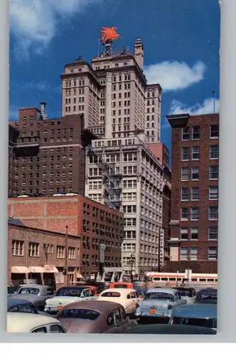 USA - TEXAS - DALLAS, Magnolia Building, US cars