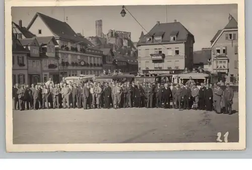 6240 KÖNGSTEIN, Photo-AK, Reisegruppe mit Omnibussen