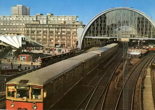 1000 BERLIN, S-Bahnhof Alexanderplatz, 1982