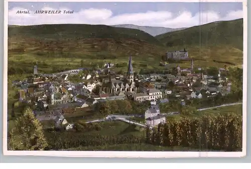 5483 BAD NEUENAHR - AHRWEILER, Blick über Ahrweiler aus den Weinbergen