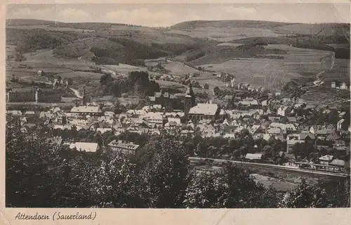 5952 ATTENDORN, Blick auf Bahnhof und über die Stadt, 40er Jahre