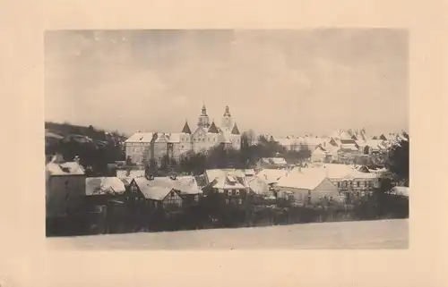 0-6056 SCHLEUSINGEN, Blick über den verschneiten Ort, 1955