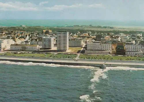 2982 NORDERNEY, Luftaufnahme, Kaiserstrasse mit Hochhäusern