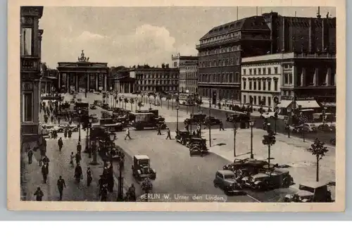 1000 BERLIN, Unter den Linden, Brandenburger Tor, belebte Szene, Oldtimer