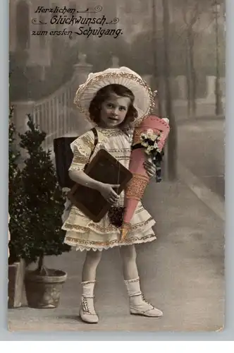 SCHULE - Erster Schultag, Mädchen mit Schultüte, goldgeprägt, Bahnpost Riesa - Elsterwerda