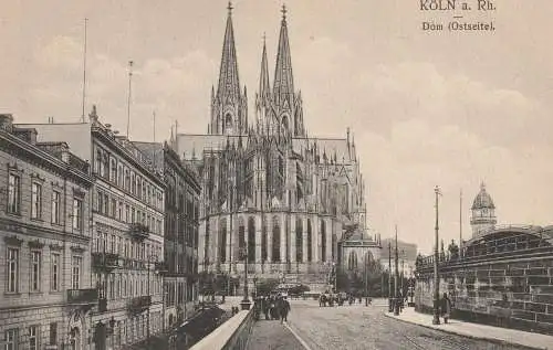 5000 KÖLN, Auffahrt der Hohenzollernbrücke, Hotel du Nord, Kölner Dom Ostseite