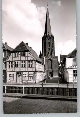 2150 BUXTEHUDE, St. Petrikirche und Umgebung