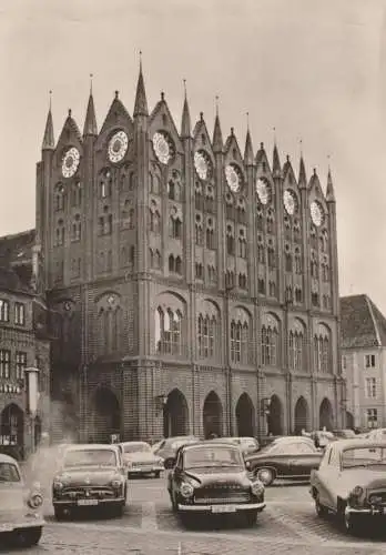 0-2300 STRALSUND, Rathaus, Trabbi, Wartburg...