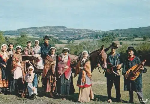 TRACHTEN / MUSIK, Folklore Morvandiaux