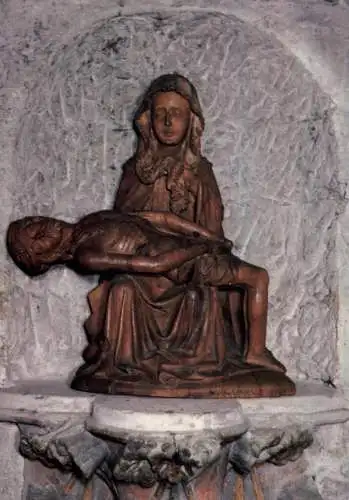 4950 MINDEN, Dom, Pieta