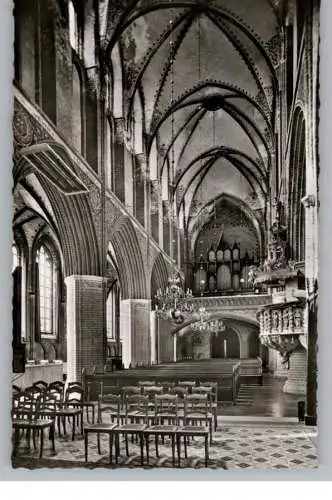 2150 BUXTEHUDE, Kirche, Innenansicht mit Orgel