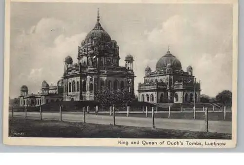 INDIA - LUCKNOW, King and Queen of Oudh's Tomb