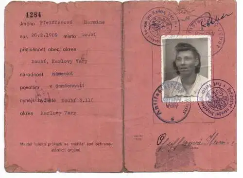 AUSWEIS / PASSPORT / CARTE D'IDENTITE, Tschechien, Antifaschistischer Ausweis für eine Deutsche, 1.Juli 1945, Nr.1000