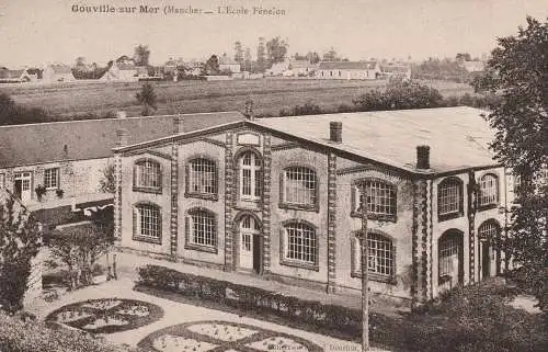 F 50560 GOUVILLE-SUR-MER, L'Ecole Fenelon