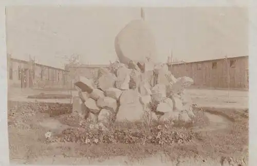 0-7500 COTTBUS, Denkmal der 8. Kompanie Landsturm Inf. Regt. Cottbus "In Treue fest...", Photo-AK 1915