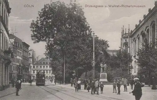 5000 KÖLN, Drususgasse, Strassenbahn Linie 9, Wallraf-Richartz-Museum, Kolping-Denkmal, belebte Szene, 1908