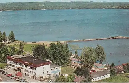 CANADA - ONTARIO  - SUNDRIDGE, air view, Caswell's Hotel Bernard, ESSO Station