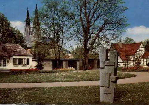 4770 SOEST, Theodor - Heuss - Park mit Wiesenkirche