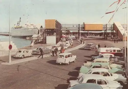 [Ansichtskarte] SCHIFFFAHRT - FÄHREN - Fährhafen Frederikshavn,  Oldtimer - MERCEDES - BENZ, VW - Käfer... 