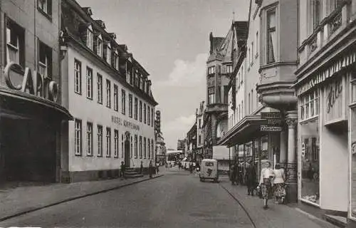 [Ansichtskarte] 4780 LIPPSTADT, Langestrasse, CAPITOL - KINO, Hotel KÖPPELMANN, Leibücherei, Oldtimer...1957. 