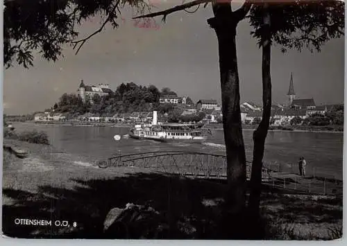 [Ansichtskarte] A 4100 OTTENSHEIM, Blick über die Donau, Donaudampfer. 