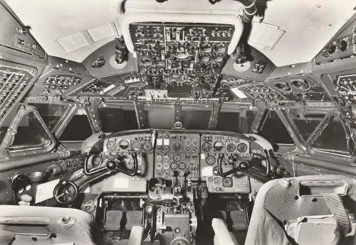 [Ansichtskarte] FLUGZEUGE / AIRPLANE - CARAVELLE Cockpit, SWISSAIR. 