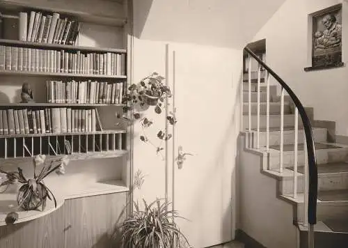 [Ansichtskarte] 8230 BAD REICHENHALL, Pension Dora, Frühlingstrasse, Bibliothek, 1957. 