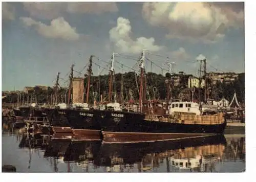 [Ansichtskarte] 0-2355 SASSNITZ / RÜGEN, Fischfangflotte im Hafen, 1963. 