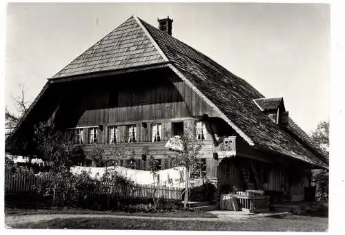 [Ansichtskarte] CH 3422 LÜTZELFLÜH BE, Emmentaler Bauernhaus. 