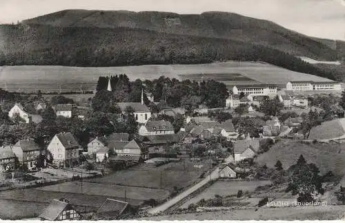 [Ansichtskarte] 5779 ESLOHE, Blick auf den Ort, 1960. 