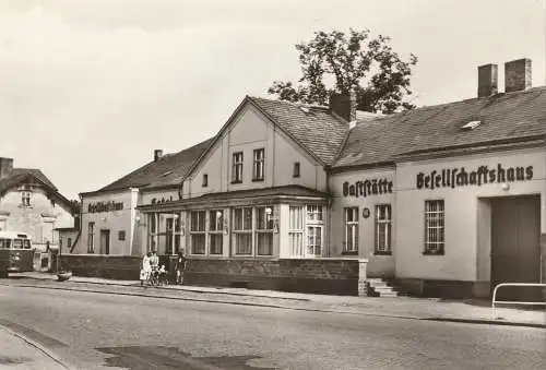 [Ansichtskarte] 0-1430 GRANSEE, HO-Gaststätte Gesellschaftshaus. 