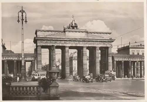 [Ansichtskarte] 1000 BERLIN, Brandenburger Tor, 1935. 