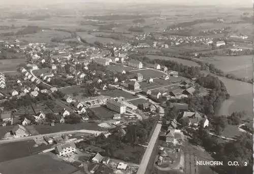 [Ansichtskarte] A 4501 NEUHOFEN, Luftaufnahme. 