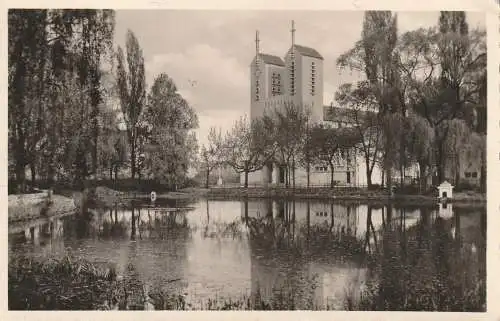 [Ansichtskarte] 6050 OFFENBACH, Weiher, Friedrichring, St. Josefskirche, 1951. 