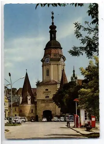 [Ansichtskarte] A 3500 KREMS a.d. Donau, Steiner Tor, Tankstelle / Petrol Station, Oldtimer, MERCEDES BENZ, VOLKSWAGEN.... 