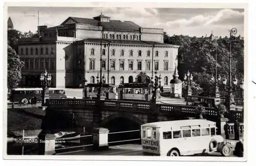 [Ansichtskarte] S 400 00 GÖTEBORG, Stora Teatern, Tram, Omnibus, 1939. 